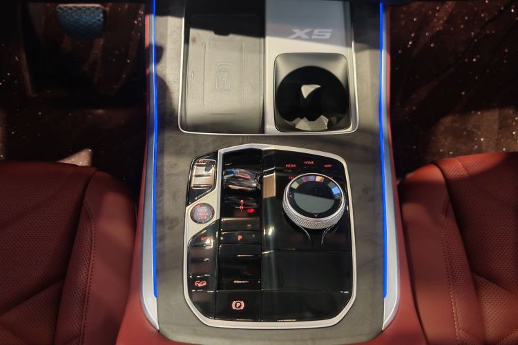 Used BMW X5 2023 xDrive 30Li Luxury M Sport Night Edition Package
