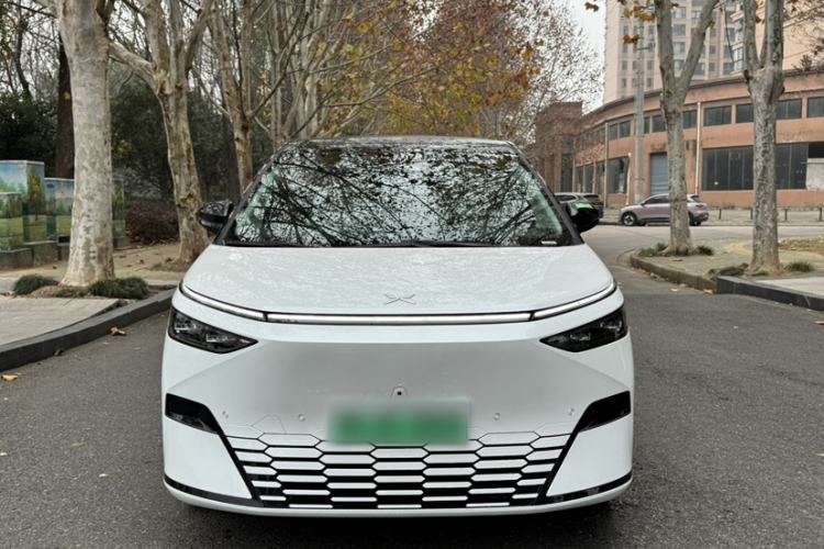 Used XPeng X9 2024 610 Long-Range Pro

