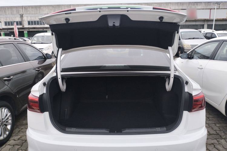 Used Volkswagen Bora 2021 1.5L Automatic Fashionable Smart Connectivity Version
