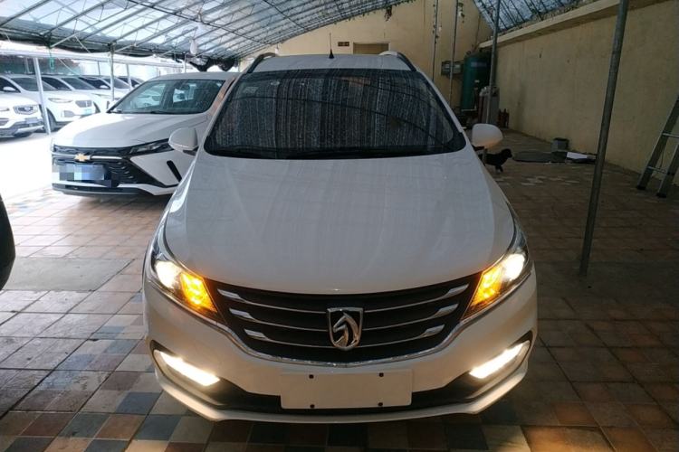 Used Baojun 310W 2017 1.5L Manual Comfort Model China V Standard