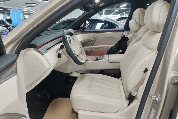 Used ONVO Luxeed L90 