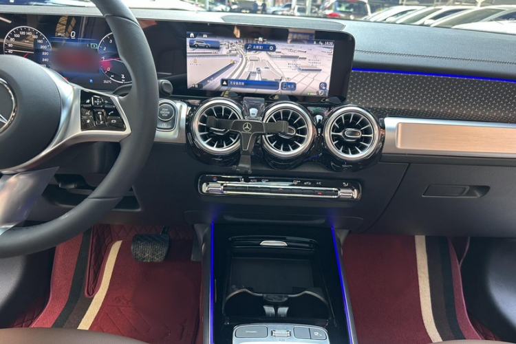 Used Mercedes-Benz GLB 2024 GLB 200 Dynamic Edition
