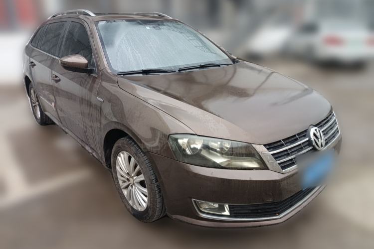 Used Volkswagen Gran Lavida 2013 1.6L Automatic Comfort Model
