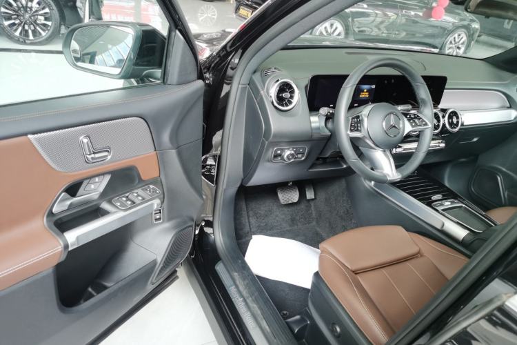 Used Mercedes-Benz GLB 2024-Year Restyled GLB 200 Dynamic Edition