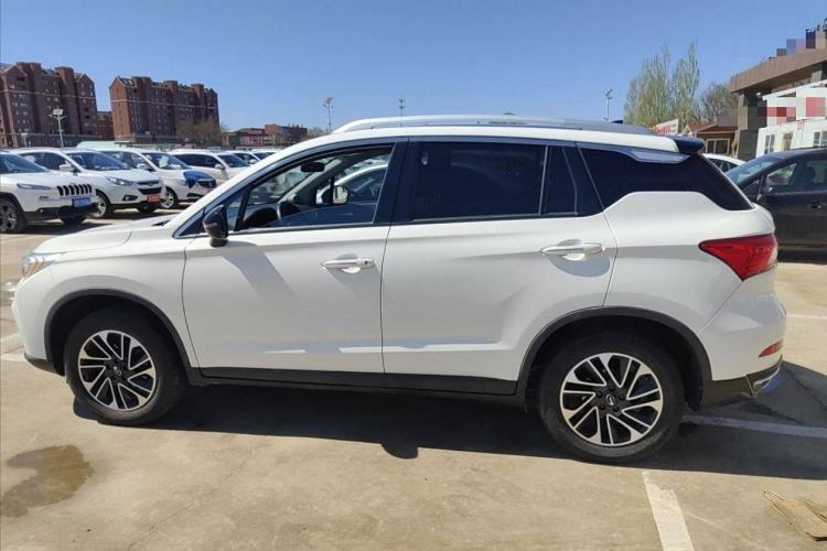 Used GAC Trumpchi GS4 2015 200T Manual Luxury Edition
