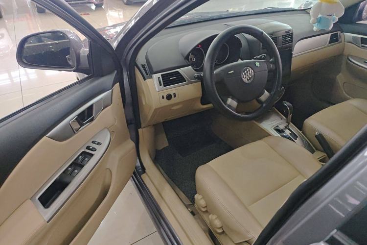 Used Buick Excelle 2013 1.5L Automatic Classic Model
