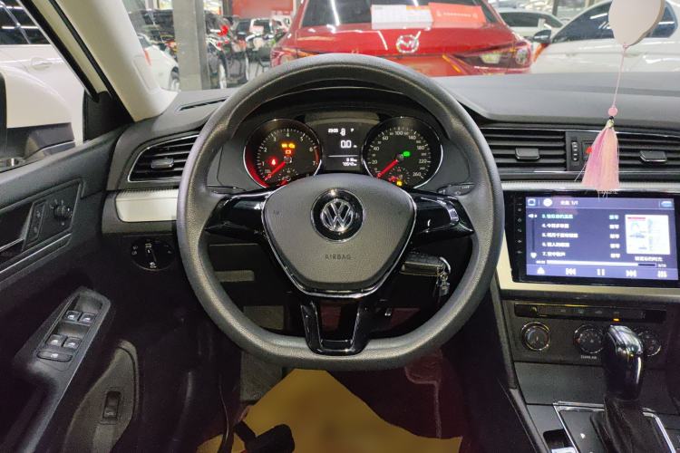 Used Volkswagen Lamando 2018 230TSI DSG Fashion Edition