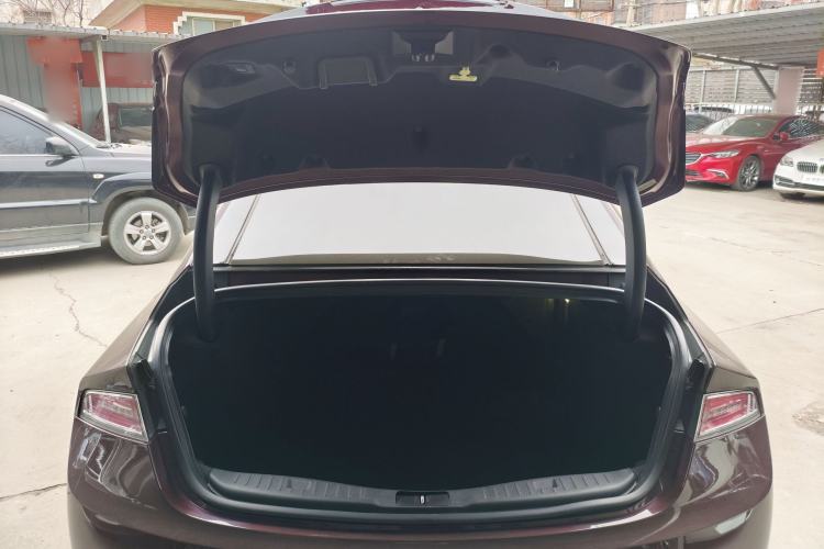 Used Lincoln MKZ 2017 2.0T Luxury Edition
