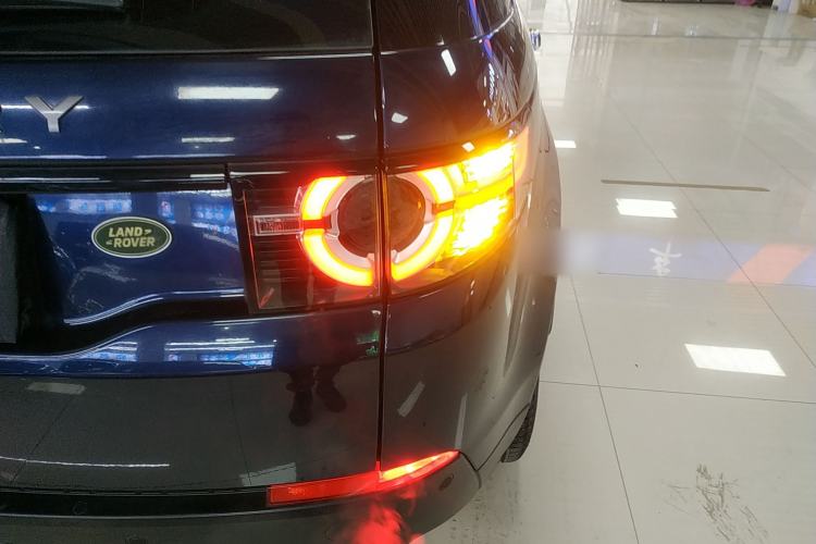 Used Land Rover Discovery Sport 2017 2.0T SE
