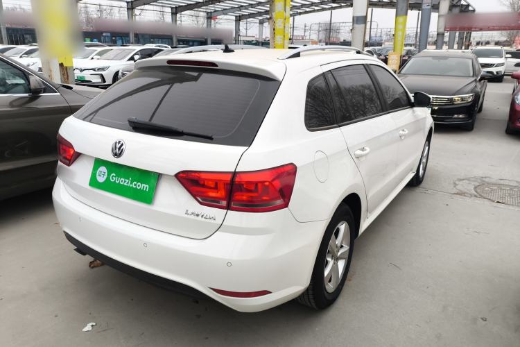 Used Volkswagen Gran Lavida 2015 1.6L Manual Fashion Edition