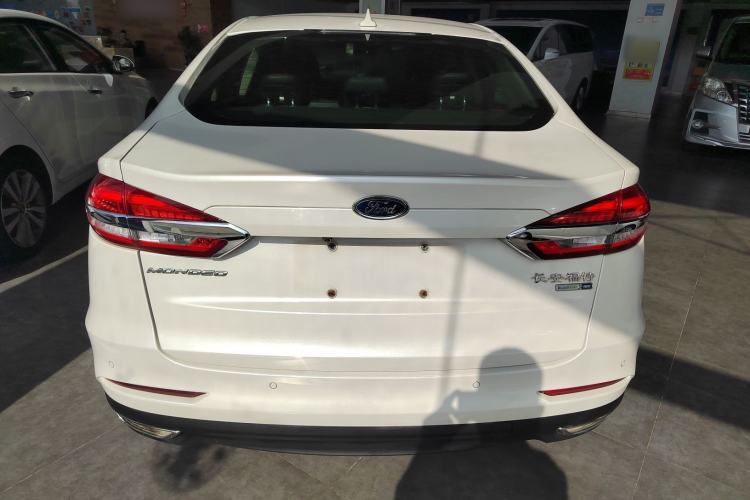Used Ford Mondeo 2018 EcoBoost 180 Smart Control Fashion Model China VI Standard
