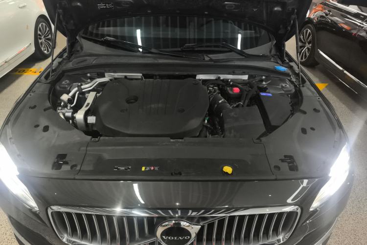 Used Volvo S90 2022 B5 Zhiyuan Luxury Edition
