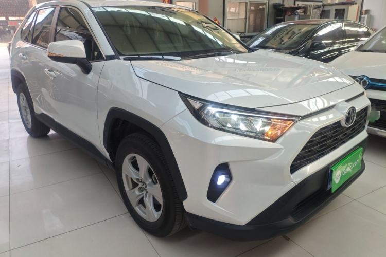 Used Toyota RAV4 2024 2.0L CVT Two-Wheel Drive Urban Edition
