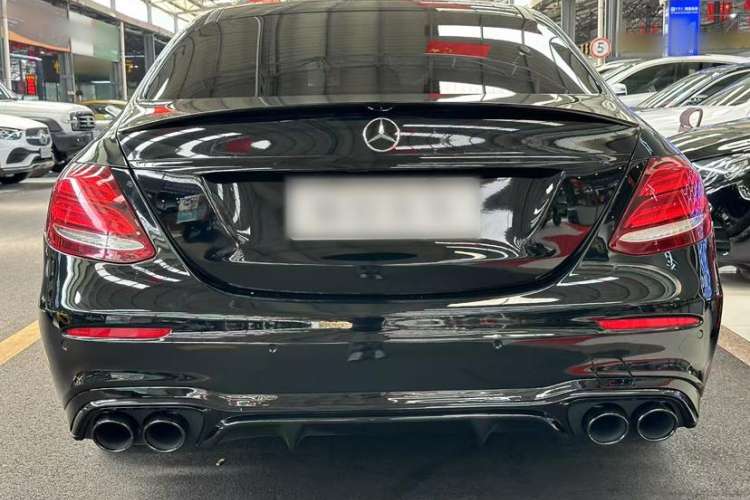 Used Mercedes-Benz E-Class 2019 Restyled E 300 L Sporty and Stylish Edition
