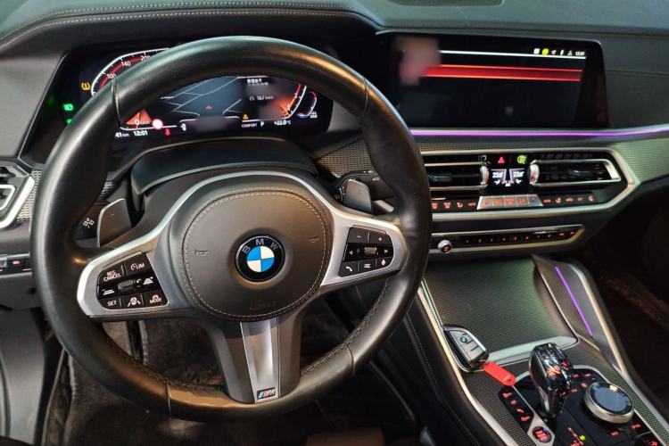 Used BMW X6 2020 xDrive40i Luxury Model with M Sport Package