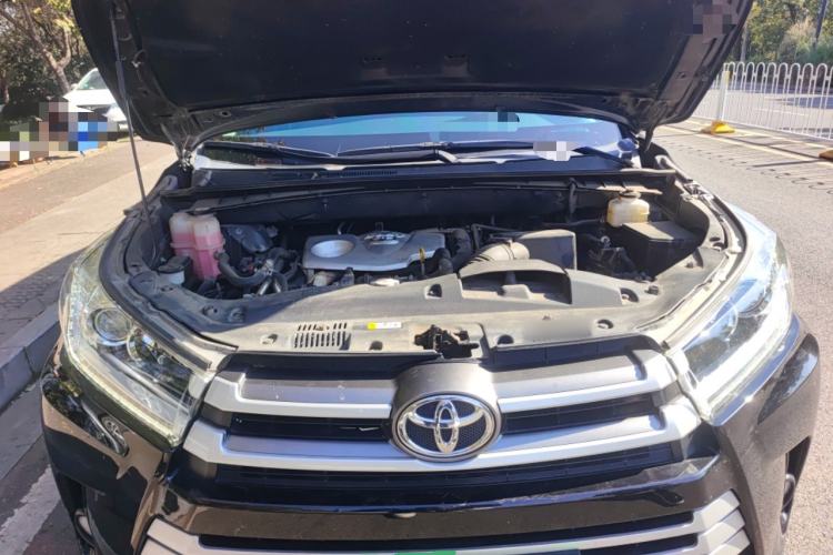 Used Toyota Highlander 2018 2.0T Two-Wheel Drive Elite Edition 7 Seats Emission Standard China V