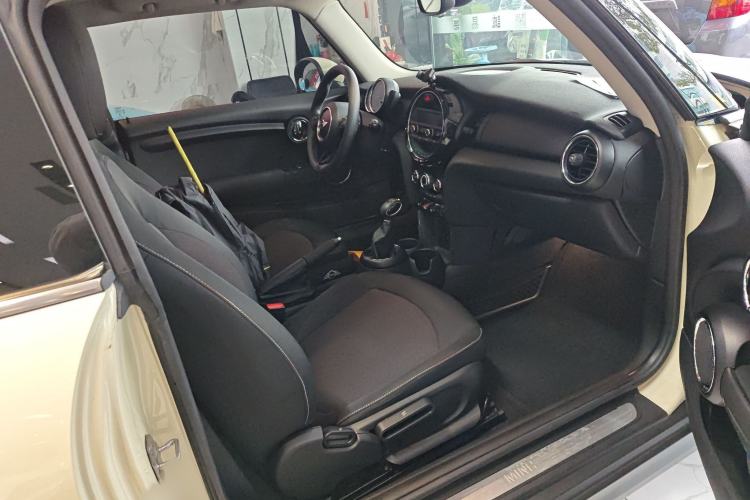 Used  MINI 2014 1.2T ONE+
