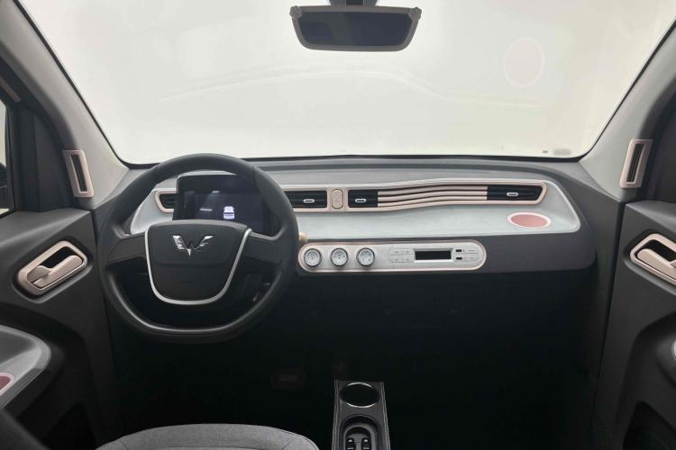 Used Wuling Hongguang MINIEV 2021 Macaron Premium Model – Lithium-NMC
