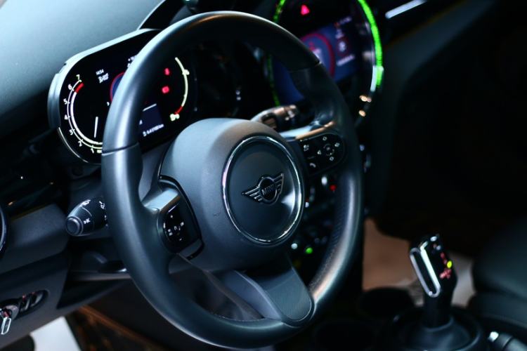 Used  MINI 2023 Updated 1.5T COOPER Artist Five-Door Edition
