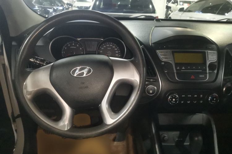 Used Hyundai ix35 2013 2.0L Automatic 2WD Comfort GL China IV Standard