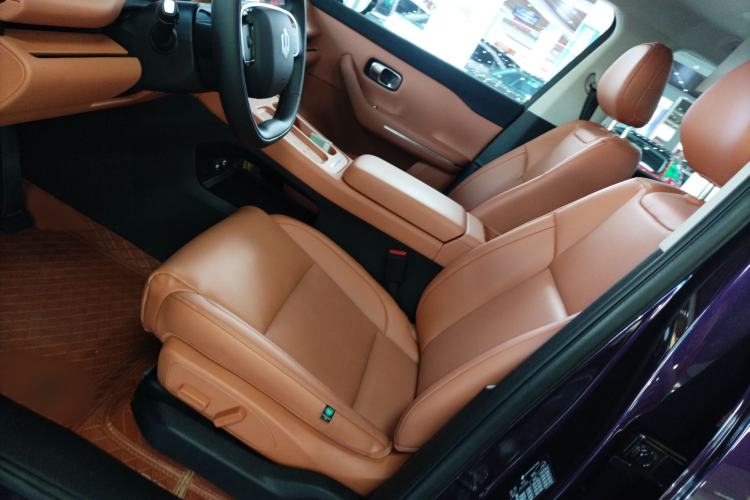 Used Leapmotor C16 2024 Range-Extended 200 LiDAR Edition
