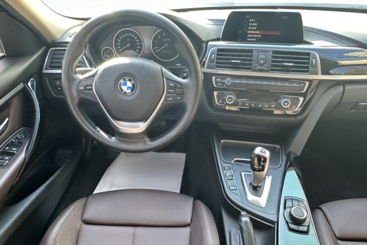 Used BMW 3 Series 2018 320Li Fashion Model
