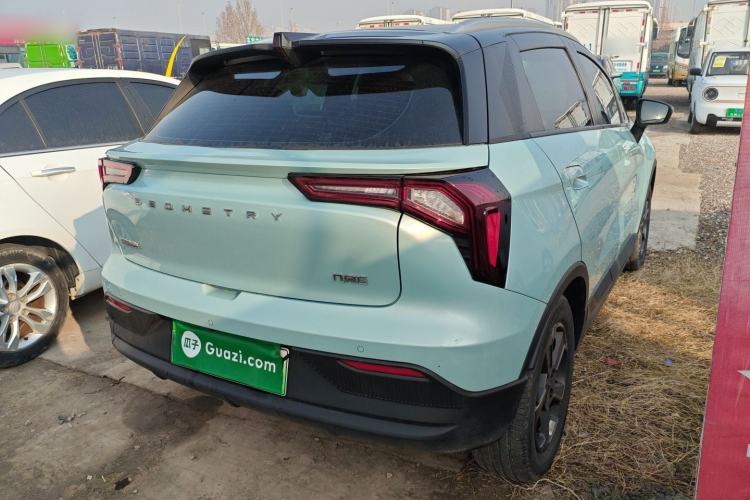 Used Geometry E Firefly 2022 401 km Linglong Tiger 4 Seats