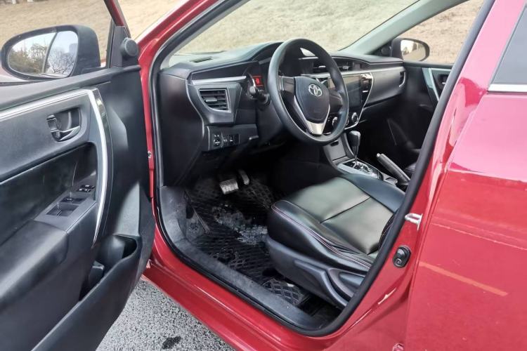 Used Toyota Corolla 2014 1.6L CVT GL-i
