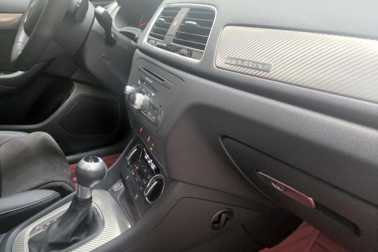 Used Audi Q3 2018 30th Anniversary Edition 35 TFSI quattro all-wheel-drive sport model
