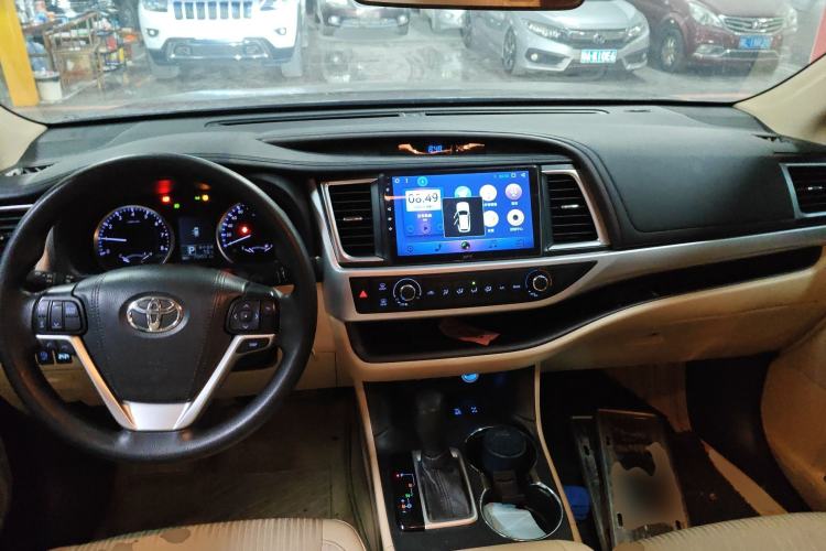 Used Toyota Highlander 2018 2.0T Four-Wheel Drive Elite Edition 7 Seats China VI Standard
