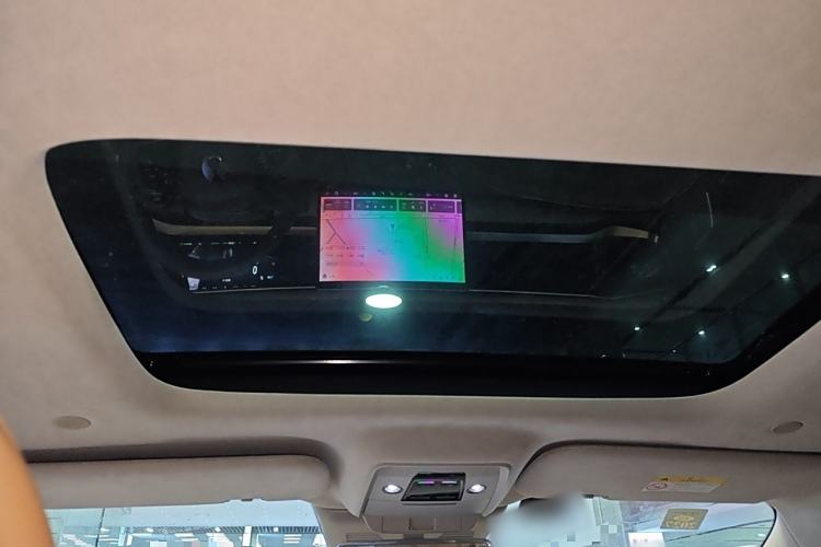 Used Denza D9 2022 DM-i 970 Four-Wheel Drive Flagship Model
