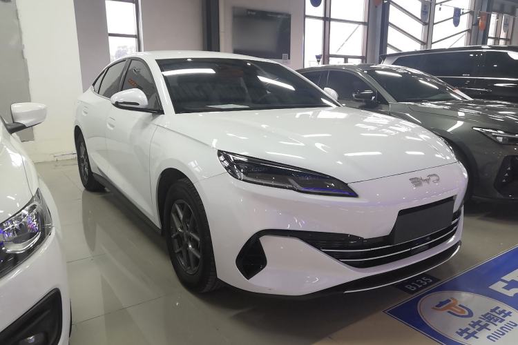 Used BYD Seal 06 New Energy 2024 DM-i 80KM Luxury Model
