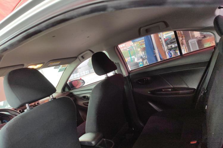 Used Toyota YARiS L 2017 1.5E CVT Dynamic Edition
