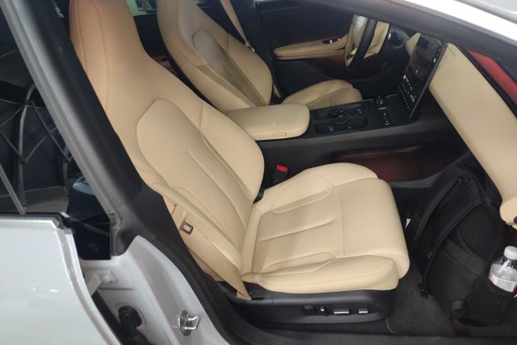 Used Nio ET5T 2024 75kWh Touring
