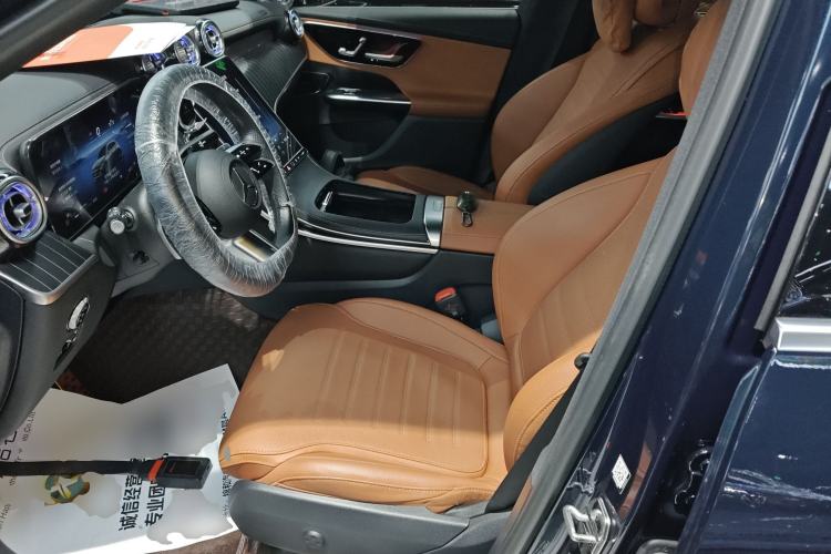 Used Mercedes-Benz GLC 2023 GLC 300 L 4MATIC Dynamic Edition 5-seater
