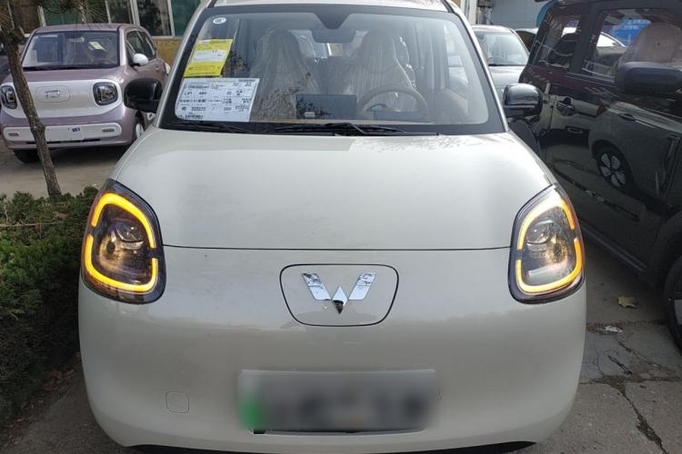 Used Wuling Hongguang MINIEV 2025 Four-Door Version Advanced Edition
