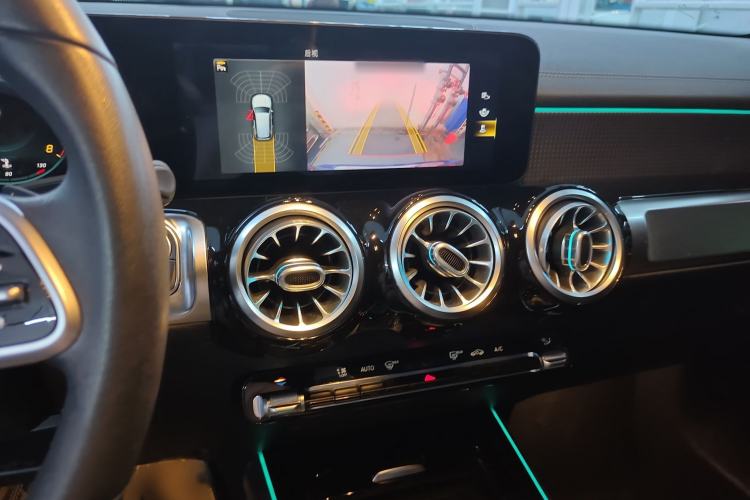 Used Mercedes-Benz GLB 2021 GLB 200 Fashion Model
