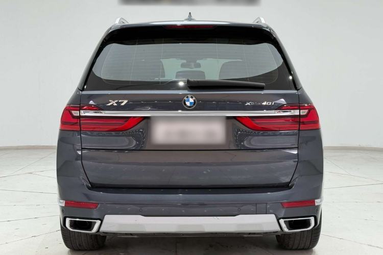 Used BMW X7 2020 xDrive40i Luxury Package with Leading Features
