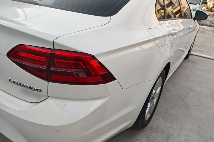 Used Volkswagen Lamando 2021 230TSI DSG Fashion Edition