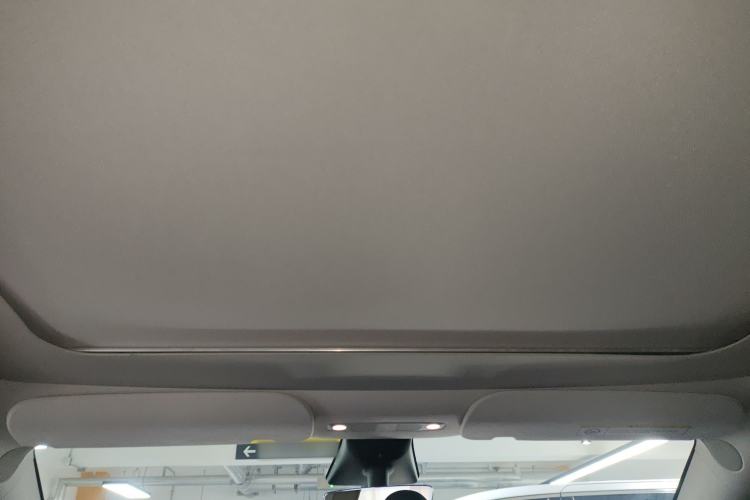 Used Tesla Model Y 2023 Rear-Wheel-Drive Version