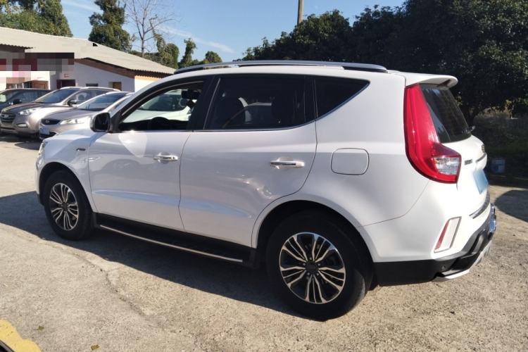 Used Geely Auto Vision X6 2016 1.3T CVT Flagship Model
