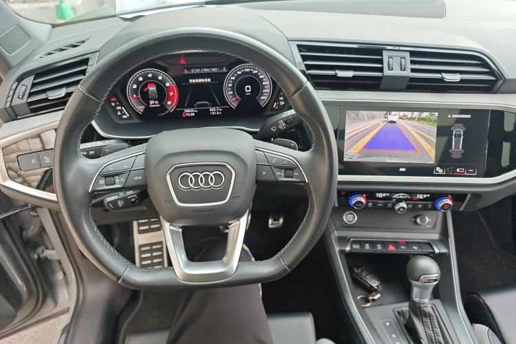 Used Audi Q3 2024 40 TFSI Fashion Dynamic Model