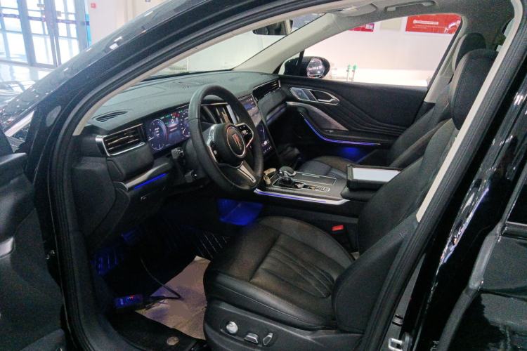 Used Hongqi HS7 2023 2.0T Automatic Two-Wheel Drive Flagship Edition Six Seats
