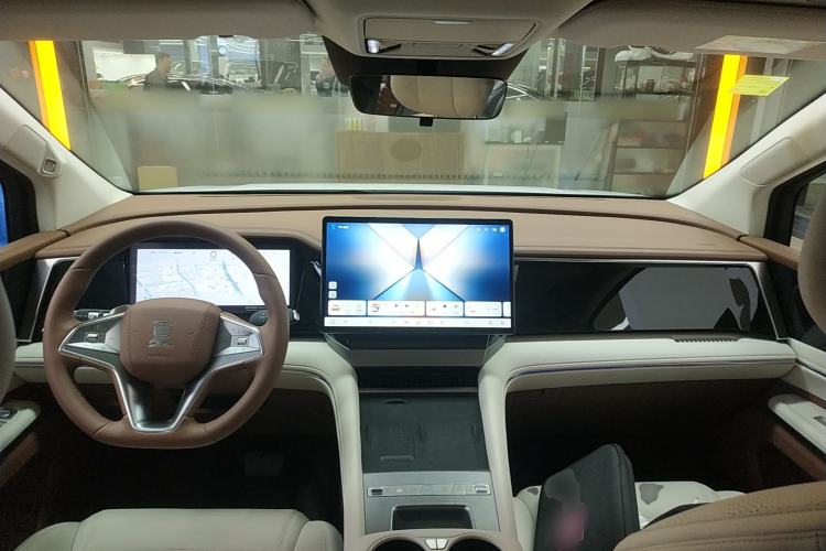 Used BYD Xia 2025 DM-i 1.5T 180km Beyond Edition
