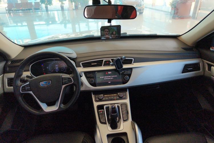 Used Geely Auto Emgrand X7 Sport 2020 1.8TD DCT Two-Wheel Drive Smart Connect 4G-Enabled Version
