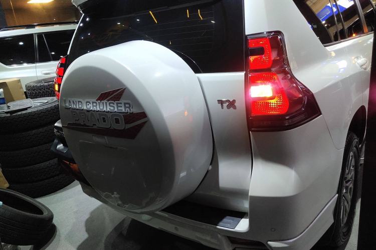 Used Toyota Prado 2018 3.5L Automatic TX-L with Rear-Mounted Spare Tire
