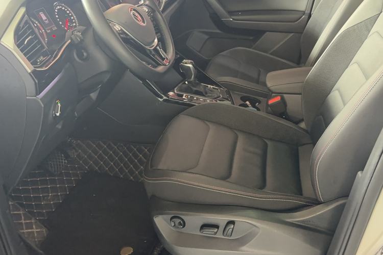 Used Volkswagen Tayron 2020 330TSI Two-Wheel Drive Luxury Smart Connectivity Version
