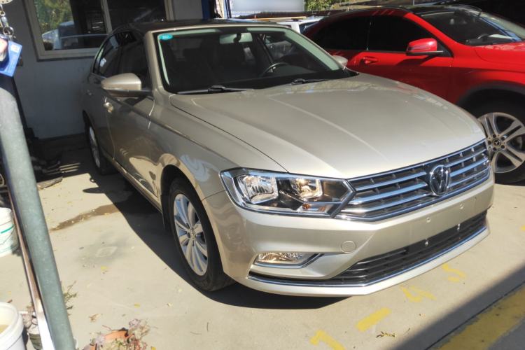 Used Volkswagen Bora 2016 1.6L Automatic Comfort Model
