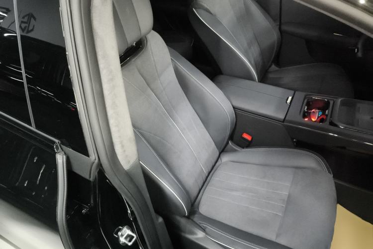 Used VOYAH COURAGE 2024 Four-Wheel Drive Global Edition
