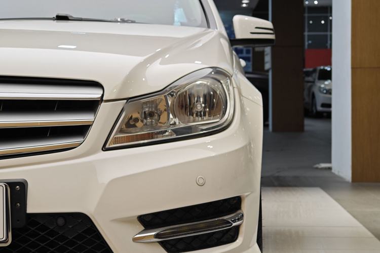 Used Mercedes-Benz C-Class 2013 C 180 Classic Grand Edition